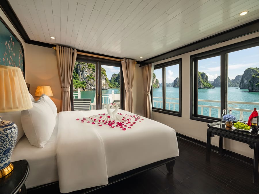 Read more about the article Halong Bay Honeymoon Cruise: Romance Aboard Cozy Bay Grand
