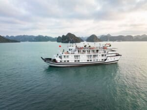 Read more about the article Cozy Bay Grand vs Ambassador Cruise: Overnight Comparison 2026